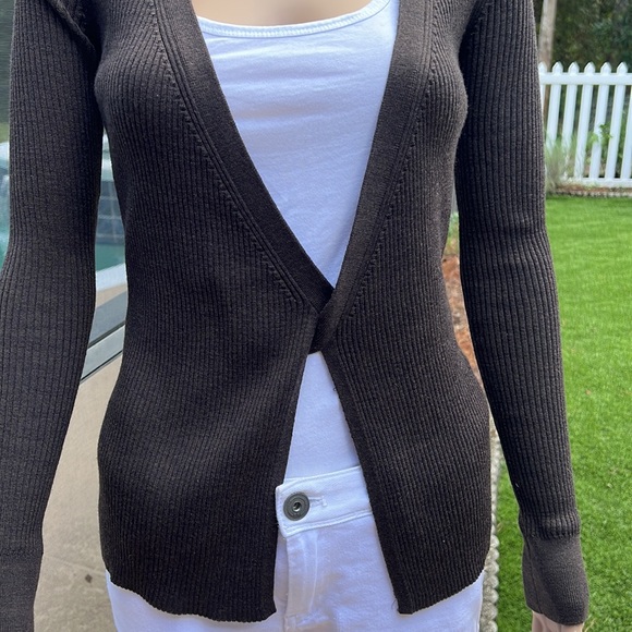 COS Brown 100% Wool Sweater Cardigan. Size XS - Picture 7 of 7